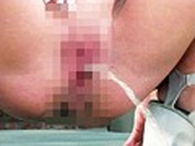 聖水M字おもらしビックウェーブ！！金髪美女38人野外M字オナニー大量おもらし・立ち小便4時間！！　サンプル画像07